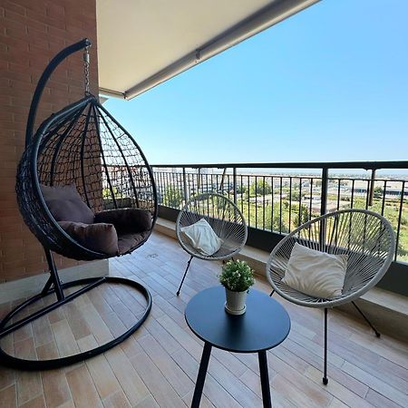 Sunset Escape Apartment - Panoramic Terrace Fiumicino Luaran gambar