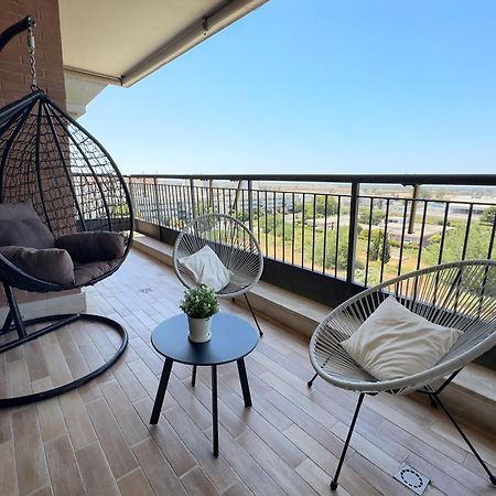 Sunset Escape Apartment - Panoramic Terrace Fiumicino Luaran gambar