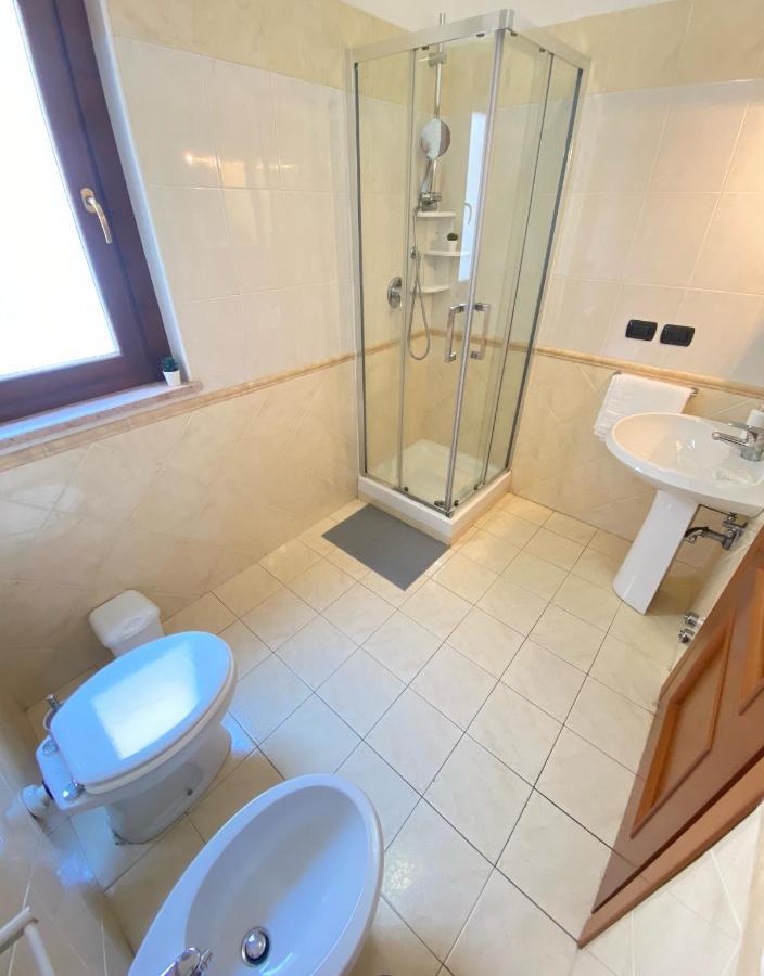 Sunset Escape Apartment - Panoramic Terrace Fiumicino Luaran gambar