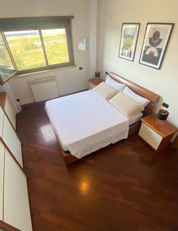 Sunset Escape Apartment - Panoramic Terrace Fiumicino Luaran gambar